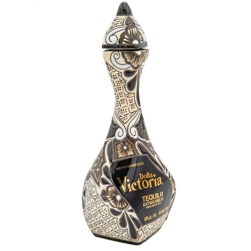 Dona Victoria Tequila Extra Anejo Aged 5 Years In French Oak Barrel