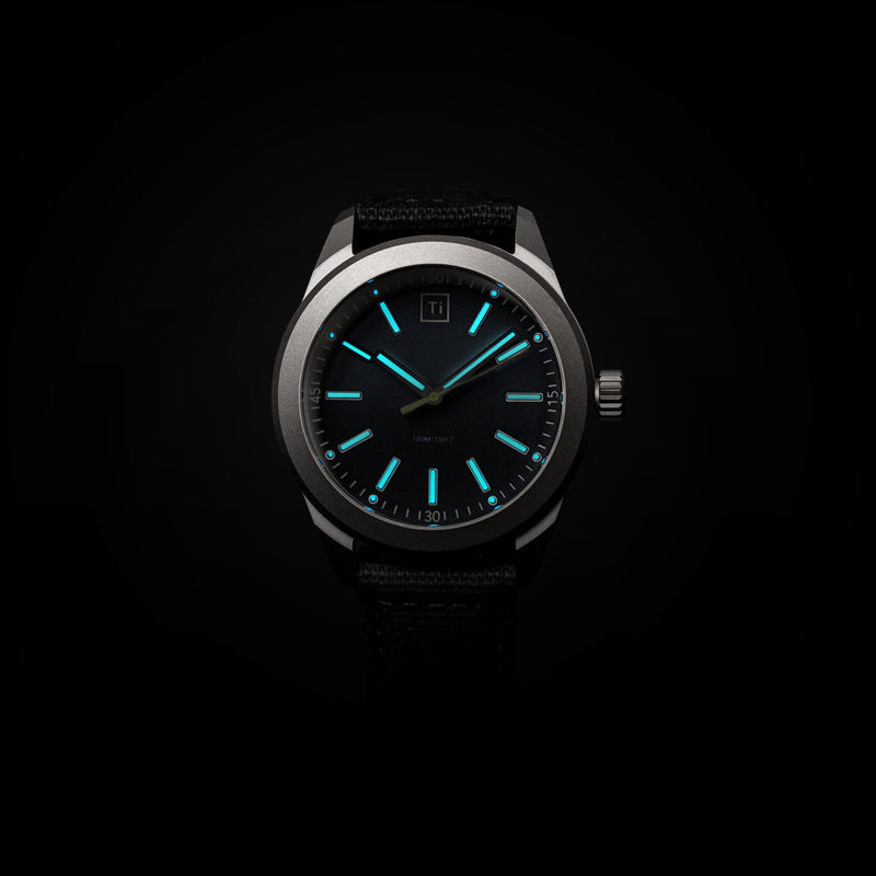 Ti Base Line Field Watch
